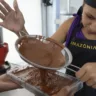 Treinamento para fabricação de chocolate na Amazônia